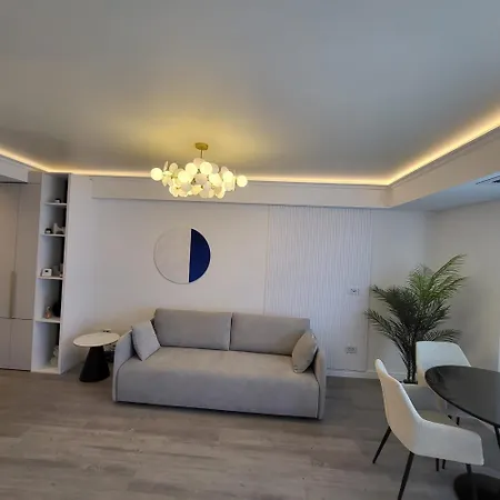White Titanic Premium Mamaia Nord 아파트 Năvodari