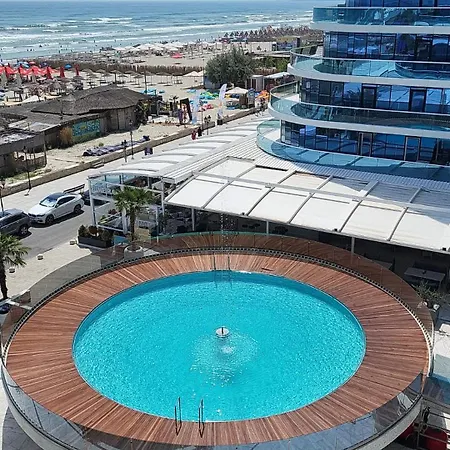 White Titanic Premium Mamaia Nord 아파트 Năvodari