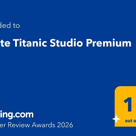 아파트 White Titanic Premium Mamaia Nord *