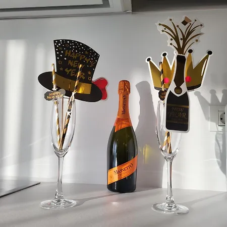 White Titanic Premium Mamaia Nord * Năvodari