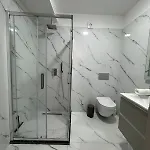 White Titanic Premium Mamaia Nord Navodari